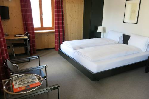 Imagen de la habitación del Hotel Pensiun Aldier. Foto 13