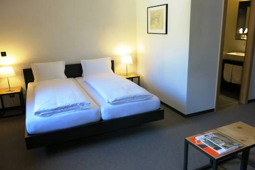 Imagen de la habitación del Hotel Pensiun Aldier. Foto 15