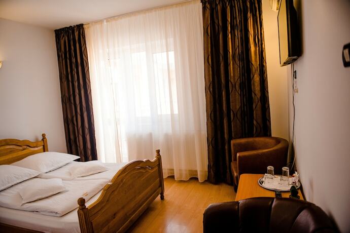 Imagen general del Hotel Pensiune Roua. Foto 9