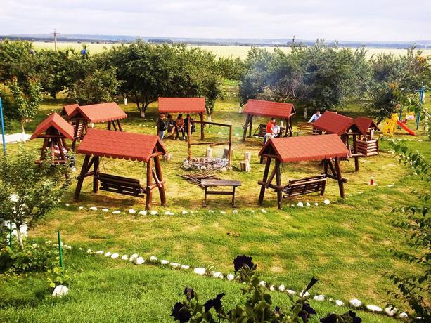 Imagen de los exteriores del Hotel Pensiunea Ada. Foto 8