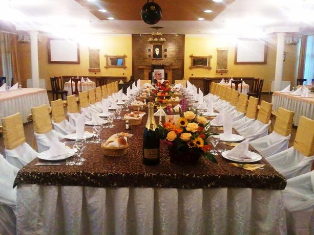 Imagen del bar/restaurante del Hotel Pensiunea Ada. Foto 2