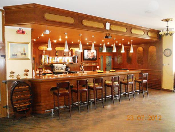 Imagen del bar/restaurante del Hotel Pensiunea Ada. Foto 3