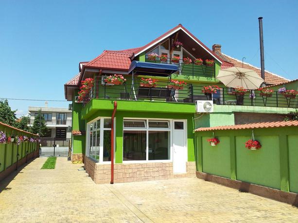 Imagen general del Hotel Pensiunea Ambiental. Foto 10