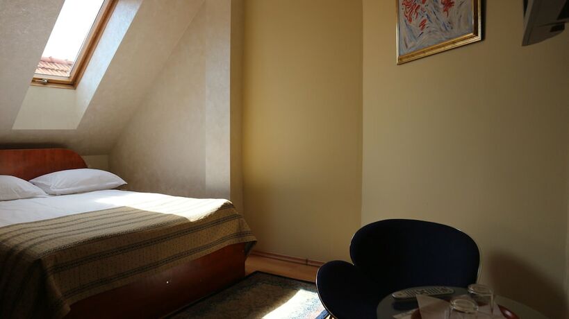 Imagen de la habitación del Hotel Pensiunea Andy. Foto 18