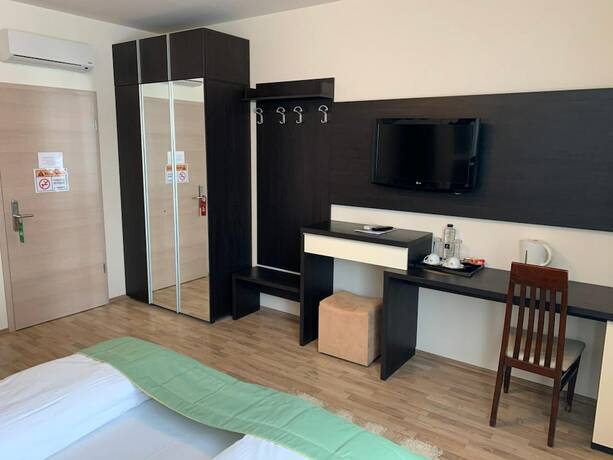 Imagen general del Hotel Pensiunea Aristocratis. Foto 5