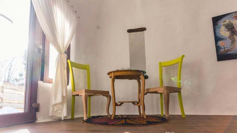 Imagen de la habitación del Hotel Pensiunea Dealul Verde. Foto 18