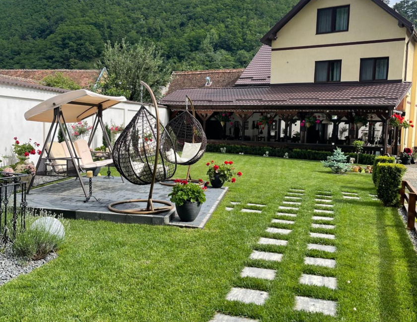 Imagen general del Hotel Pensiunea Domnescu. Foto 3