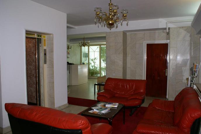 Imagen de los interiores del Hotel Pensiunea Helvetia. Foto 10