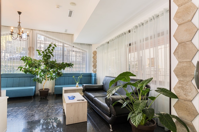 Imagen de los interiores del Hotel Pensiunea Hilltop. Foto 14