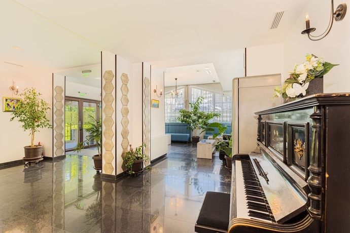 Imagen de los interiores del Hotel Pensiunea Hilltop. Foto 15