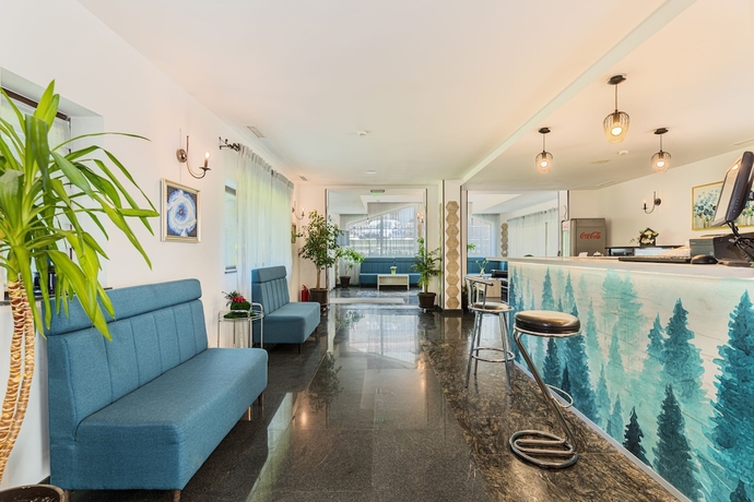 Imagen de los interiores del Hotel Pensiunea Hilltop. Foto 16