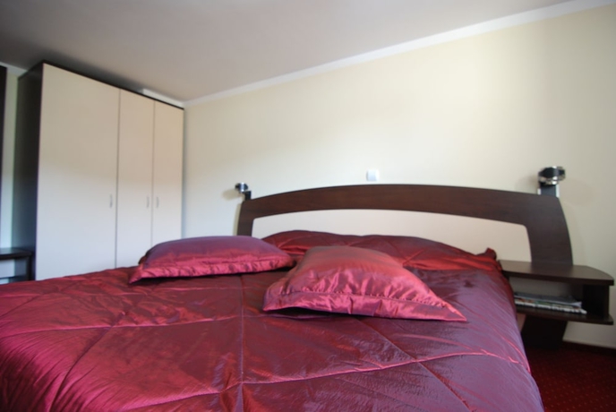 Imagen de la habitación del Hotel Pensiunea Italiana. Foto 14