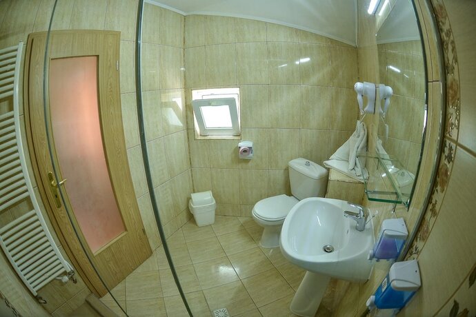 Imagen general del Hotel Pensiunea Kronstadt. Foto 12