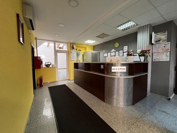 Imagen de los interiores del Hotel Pensiunea Nys. Foto 15