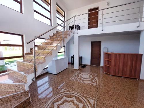 Imagen general del Hotel Pensiunea Paradiso Sarinasuf. Foto 7