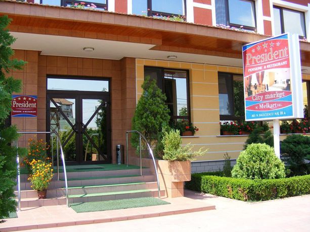 Imagen general del Hotel Pensiunea President. Foto 4