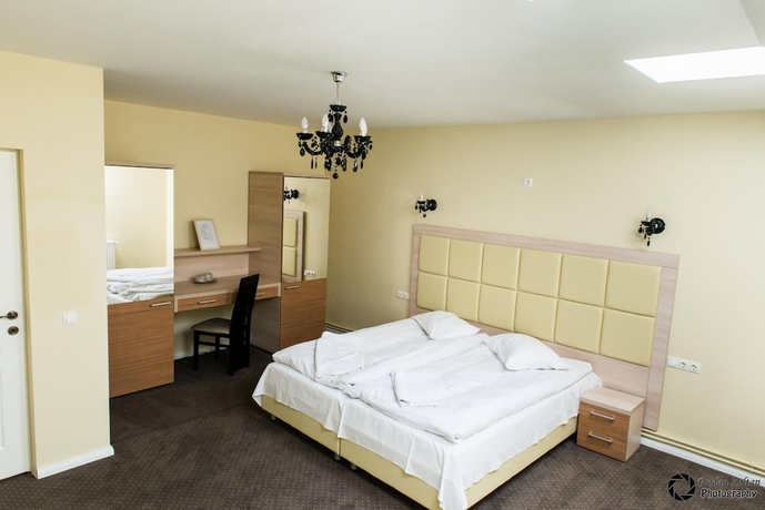 Imagen de la habitación del Hotel Pensiunea Schwartz. Foto 12