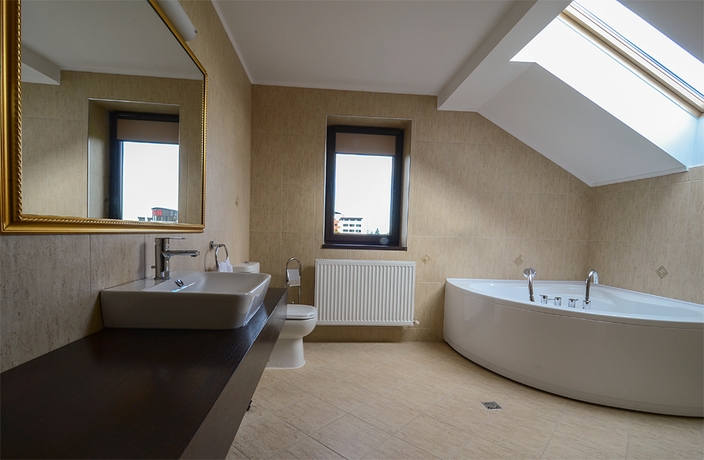 Imagen general del Hotel Pensiunea Toscana. Foto 7