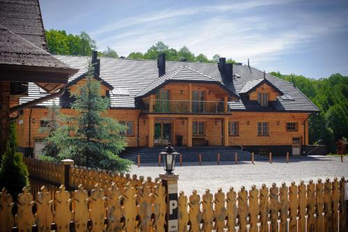 Imagen general del Hotel Pensjonat Karczma Spalska. Foto 2