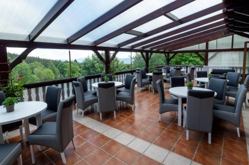 Imagen del bar/restaurante del Hotel Pensjonat L&b. Foto 3