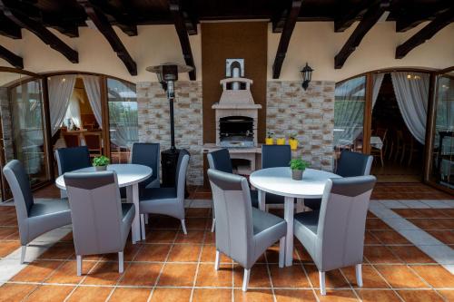 Imagen del bar/restaurante del Hotel Pensjonat L&b. Foto 4