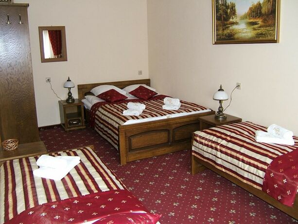 Imagen general del Hotel Pensjonat Zb&oacute;jecki Dw&oacute;r. Foto 3
