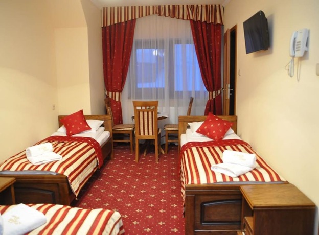 Imagen de la habitación del Hotel Pensjonat Zb&oacute;jecki Dw&oacute;r. Foto 16
