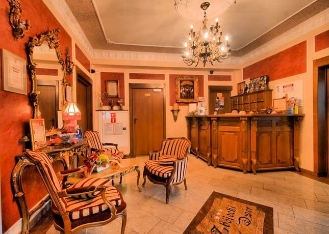 Imagen general del Hotel Pensjonat Zb&oacute;jecki Dw&oacute;r. Foto 10