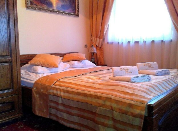 Imagen general del Hotel Pensjonat Zb&oacute;jecki Dw&oacute;r. Foto 12