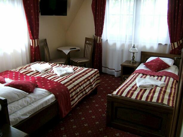 Imagen general del Hotel Pensjonat Zb&oacute;jecki Dw&oacute;r. Foto 13