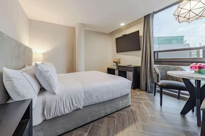 Imagen general del Hotel Pent House Masaryk 17. Foto 8