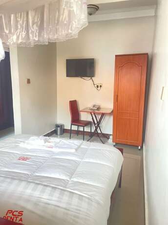 Imagen de la habitación del Hotel Penta Classic Motel. Foto 6