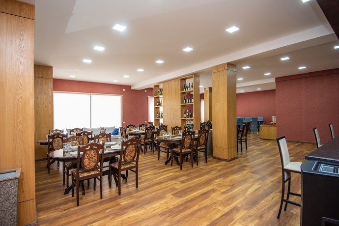 Imagen de los interiores del Hotel Penta Tbilisi. Foto 17