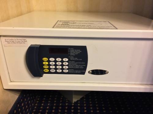 Imagen de la habitación del Hotel Pentagon. Foto 14