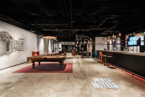 Imagen de los interiores del Hotel Pentahotel Hong Kong, Tuen Mun. Foto 9