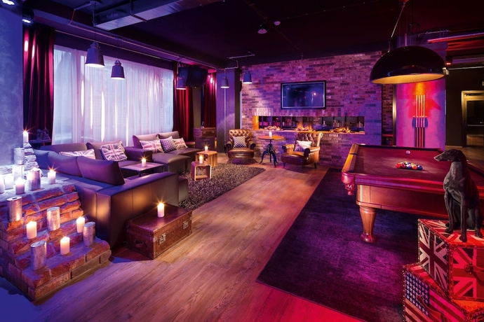 Imagen del bar/restaurante del Hotel Pentahotel Prague. Foto 4