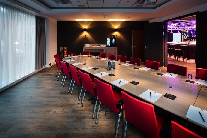 Imagen de los interiores del Hotel Pentahotel Warrington. Foto 13