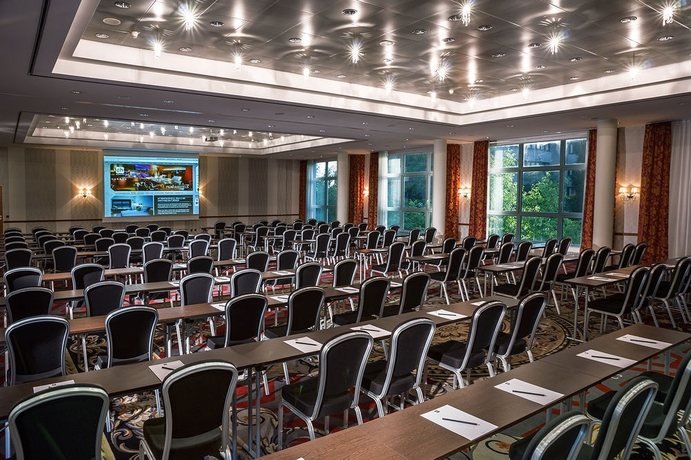 Imagen de los interiores del Hotel Pentahotel Wiesbaden. Foto 12