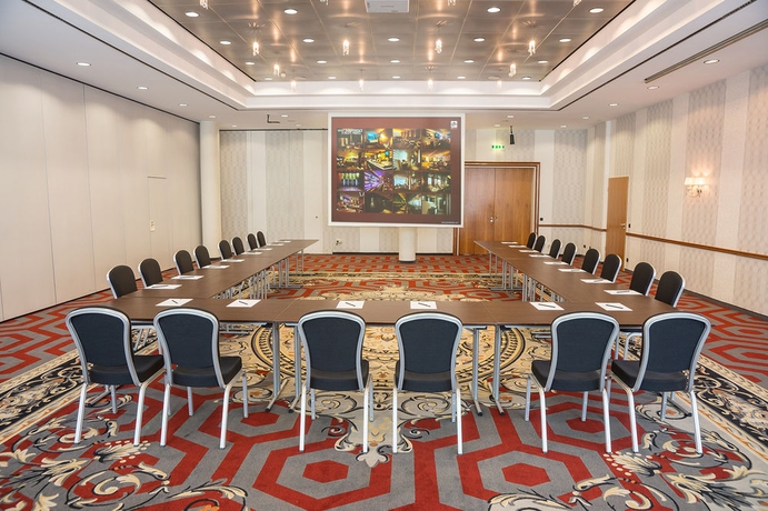 Imagen de los interiores del Hotel Pentahotel Wiesbaden. Foto 14