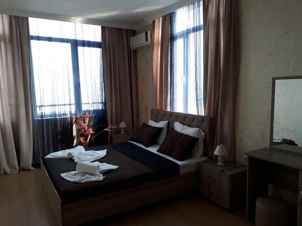 Imagen de la habitación del Hotel Penthouse Batumi. Foto 2