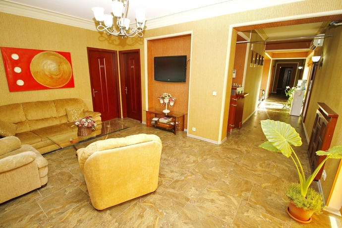 Imagen de los interiores del Hotel Penthouse. Foto 17