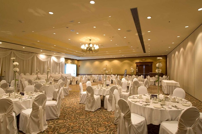 Imagen de los interiores del Hotel Penticton Lakeside Resort and Conference Centre. Foto 5