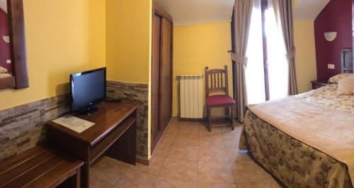 Imagen de la habitación del Hotel Pe&ntilde;a Castil, Sotres. Foto 10