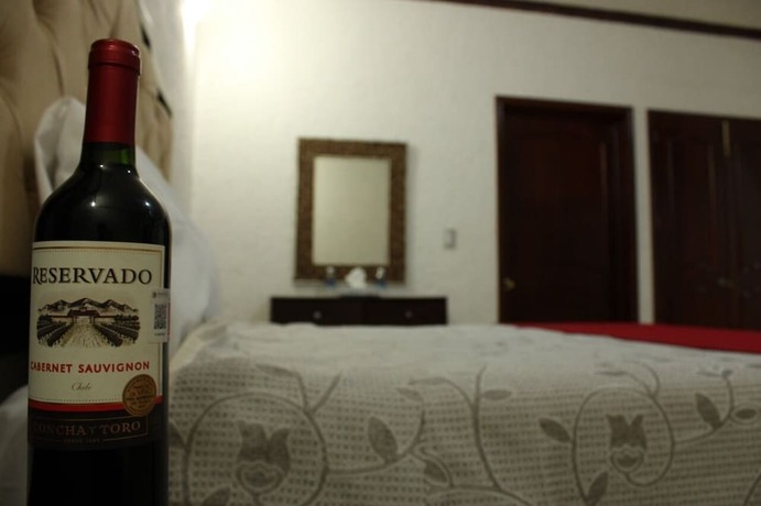 Imagen de la habitación del Hotel Pe&ntilde;a Florencia. Foto 15