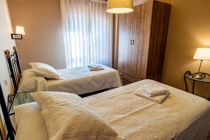 Imagen de la habitación del Hotel Peña Pandos, Aller-Felechosa. Foto 17