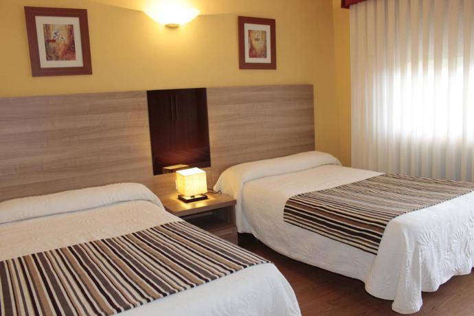 Imagen de la habitación del Hotel Peñagrande. Foto 2