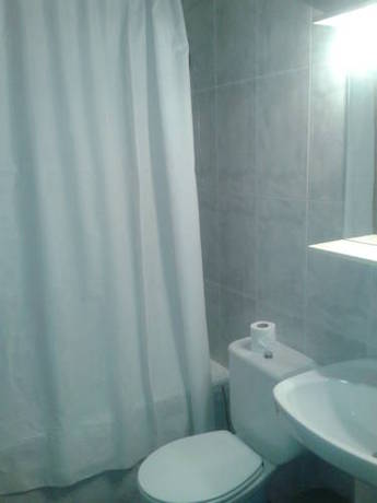 Imagen de la habitación del Hotel Peñarrubia. Foto 3