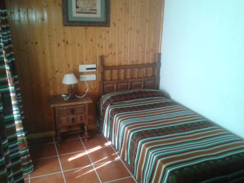 Imagen de la habitación del Hotel Peñarrubia. Foto 6