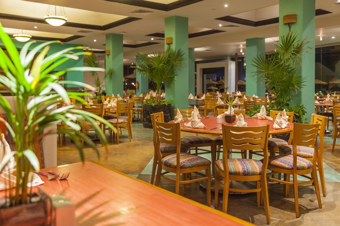 Imagen del bar/restaurante del Hotel Pe&ntilde;asco Del Sol. Foto 2