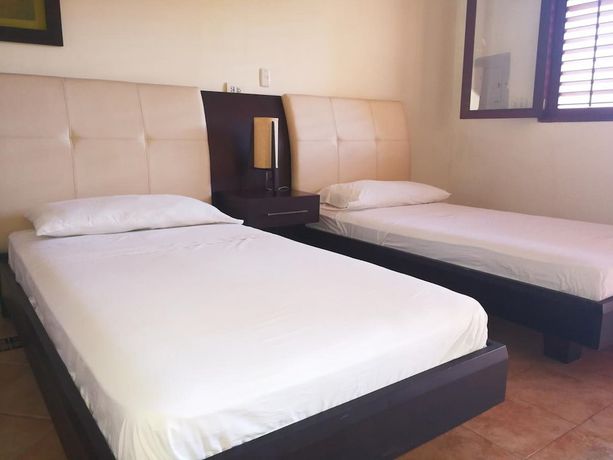 Imagen de la habitación del Hotel Pe&ntilde;on Suites. Foto 7